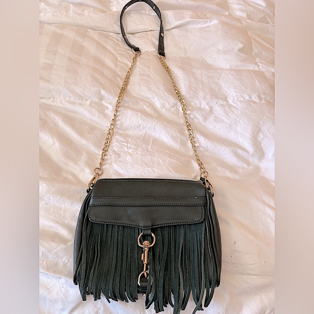 Green crossbody with fringes